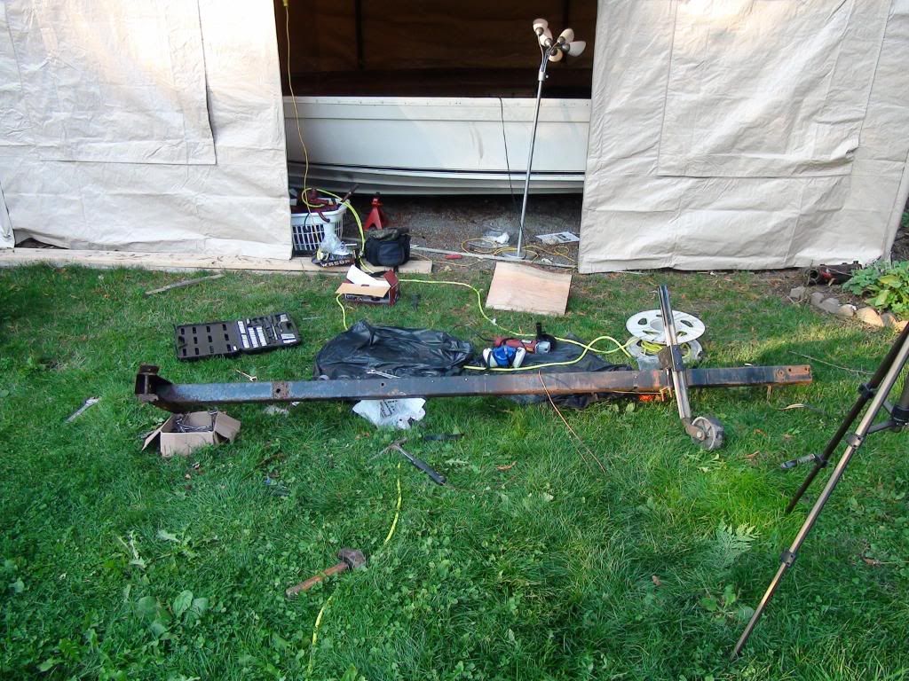 196_trailerpieces.jpg