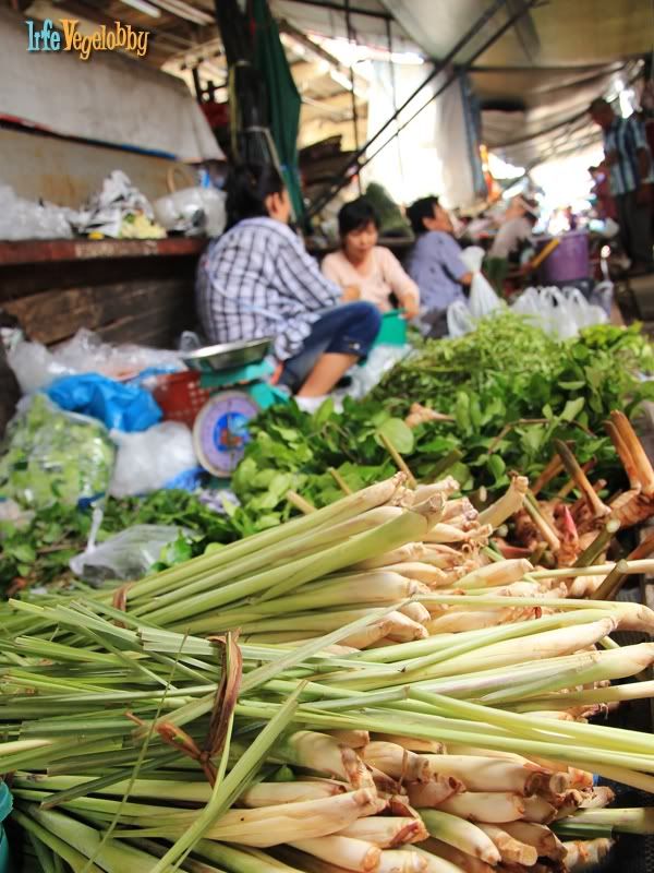 美功鐵道市場（Maeklong railway market）- 泰國曼谷 :: 瘋旅行 | 菜桶食記 Life VegeLobby