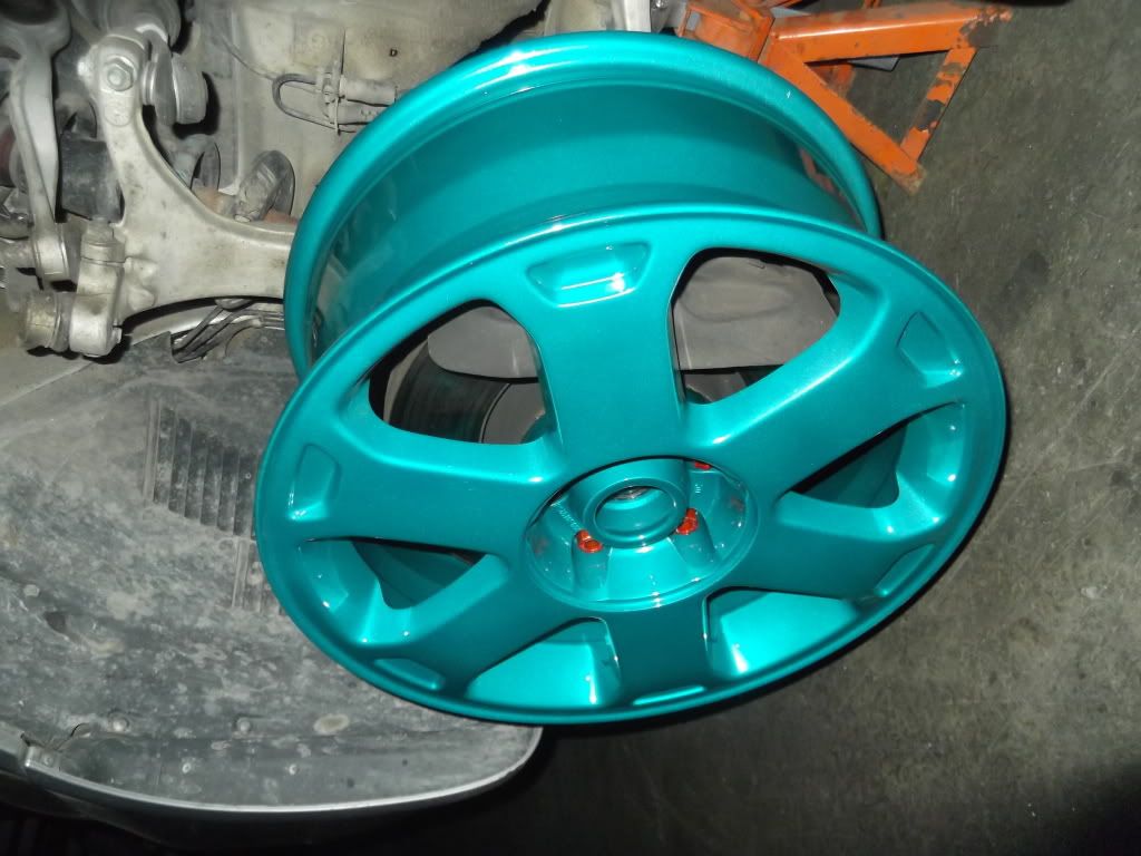 http://i1224.photobucket.com/albums/ee370/DetectiveCoating/Jamaican%20Teal/DSCF0294.jpg