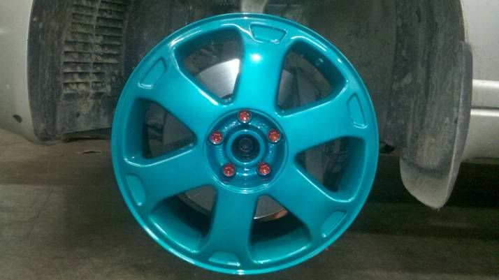 http://i1224.photobucket.com/albums/ee370/DetectiveCoating/Jamaican%20Teal/tn1.jpg