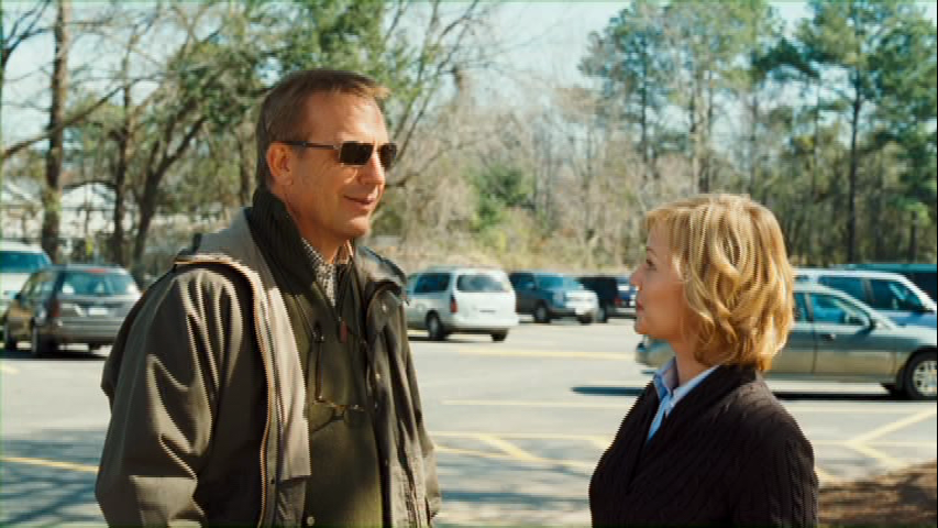 vlcsnap-2011-09-06-22h18m02s233.png