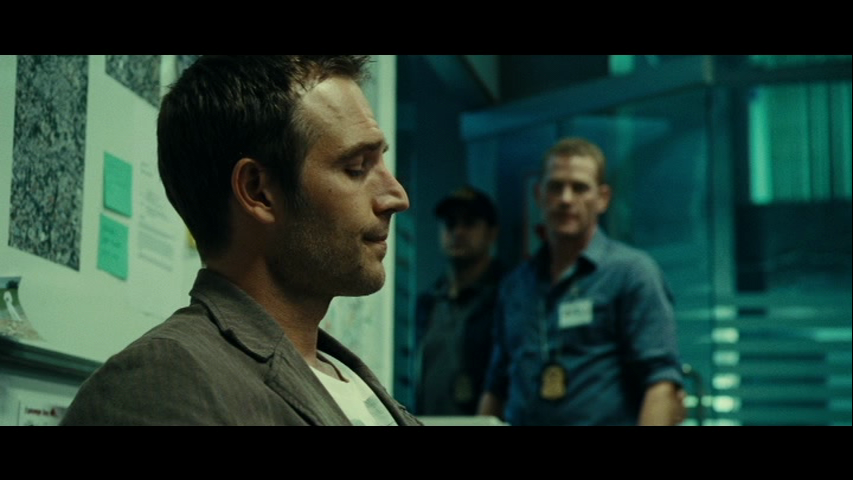 vlcsnap-2011-12-12-04h11m34s144.png