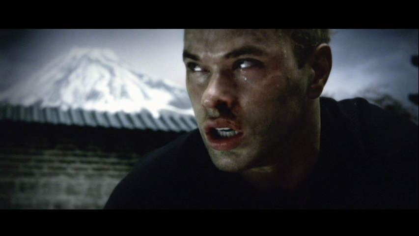 vlcsnap-2011-12-30-07h54m25s21.png