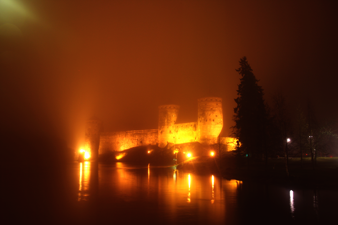 photo savonlinnapimeellauml229_zpsa895e678.png