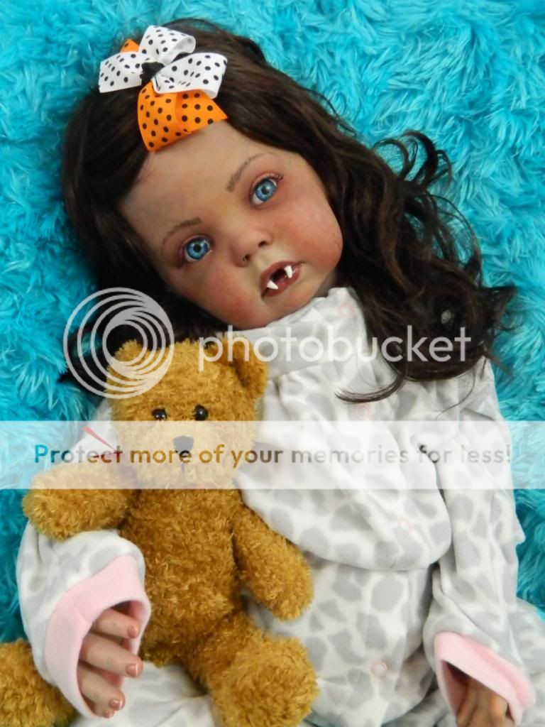 Vampire Reborn Toddler~Adorable Yet Creepy~3D Skin Beautiful face 